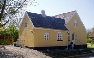 Von schöner Natur umgeben: Das Ferienhaus Næbbet.
