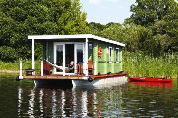 Perfekt für einen Angelurlaub in Deutschland geeignet: Die Hausboote auf der Havel.