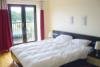 Die Schlafzimmer sind sauber und hell.