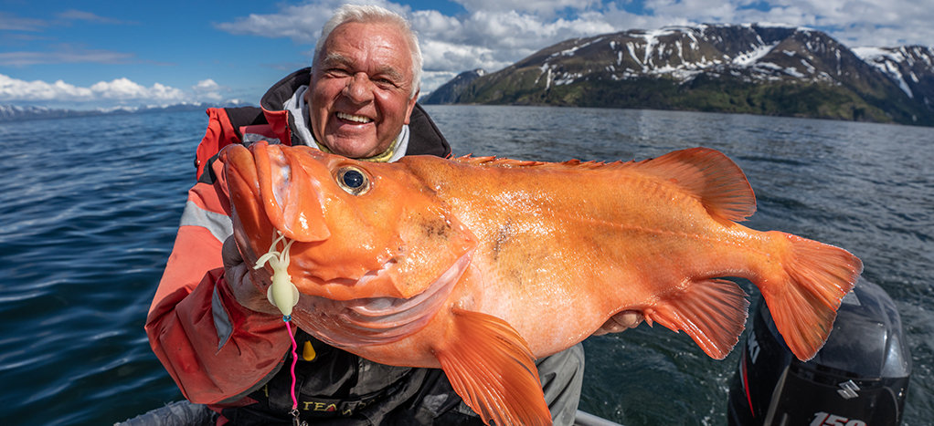 Roter Riese aus dem Øksfjord (NNOKS).