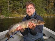 Radek mit 79er Hecht beim Trolling