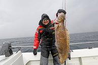 4. Tag: …und fängt zwei schöne Fische hintereinander. 4. Tag: …und fängt zwei schöne Fische hintereinander.
