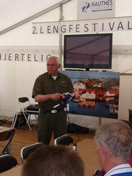 6. Tag: Horst Hennings zeigt Knoten und Vorfächer