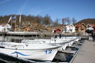 1. Tag: Aufgetankt wartet die Flotte auf die erste Ausfahrt 1. Tag: Aufgetankt wartet die Flotte auf die erste Ausfahrt