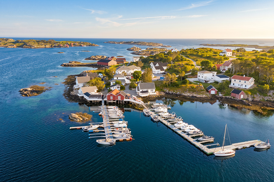 Willkommen im Frøya Havfiskecamp - Svellingen