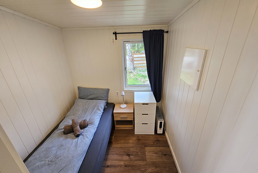 Eins der Schlafzimmer