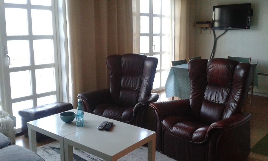 Gemütliche Sessel warten nach anstrengenden Drills im Apartment Anna-Matheabua auf Sie!