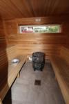 Die neu gebaute Sauna von innen.