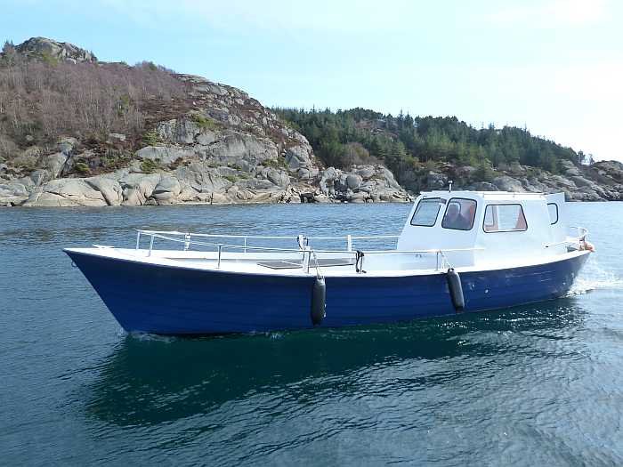 Diese finnischen Kuluri-Dieselboote lassen keine Wünsche offen: 30 Fuß, 80 PS, beheizbare Kajüte, E-Starter, Steuerstand, Farb-Echolot, GPS/Kartenplotter