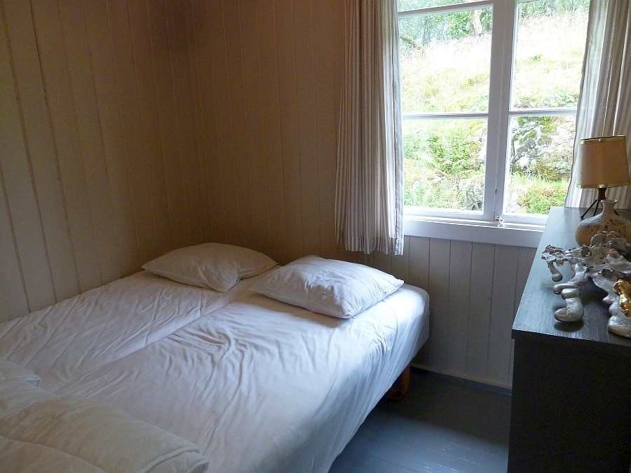 Das zweite Schlafzimmer mit zwei Einzelbetten - auch hier wahlweise zum Doppelbett zusammen gestellt.