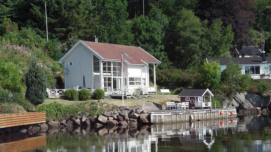 Ferienhaus Spind - direkte Wasserlage am Spindsfjord im Schärengürtel vor Farsund