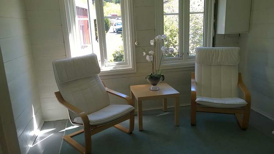 Zusätzliche Sitzmöglichkeiten im OG.