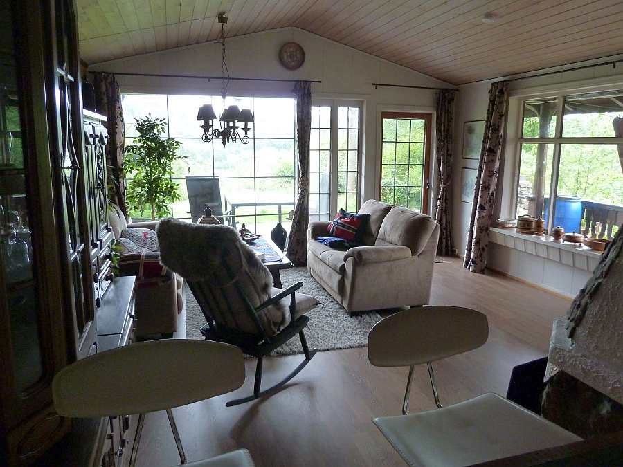 Der Sitzbereich bietet ausreichend Platz für alle Gäste