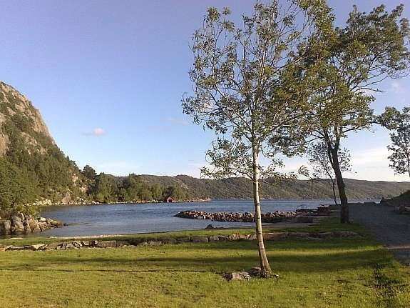 Blick auf die Bucht Epledalbukta