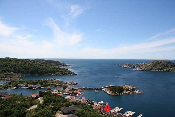 Von der Ferienwohnung ist es nur einen Pilkerwurf bis zum offenen Meer entfernt