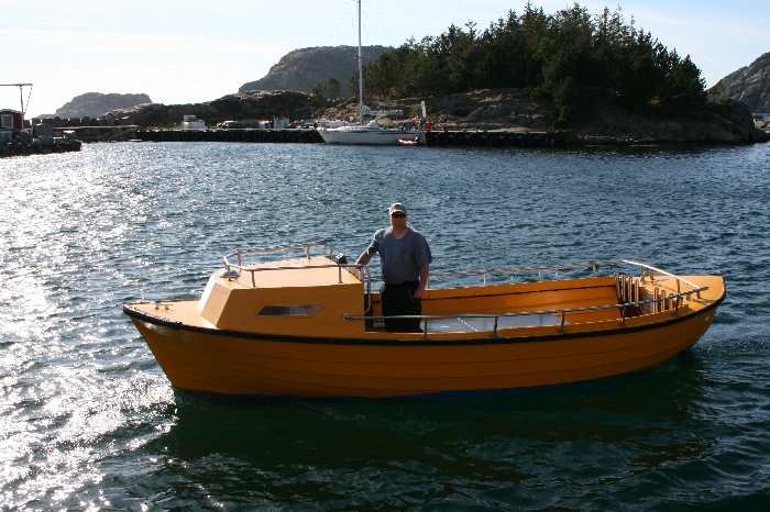 Das Dieselboot ist ein ideales Angelboot