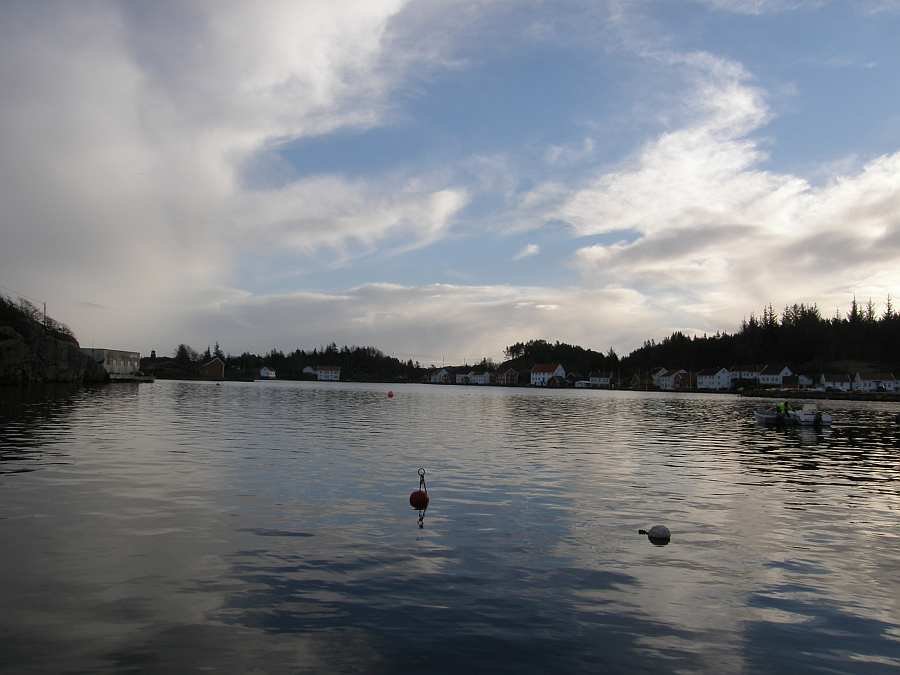 Blick auf die Bucht von  Åvik