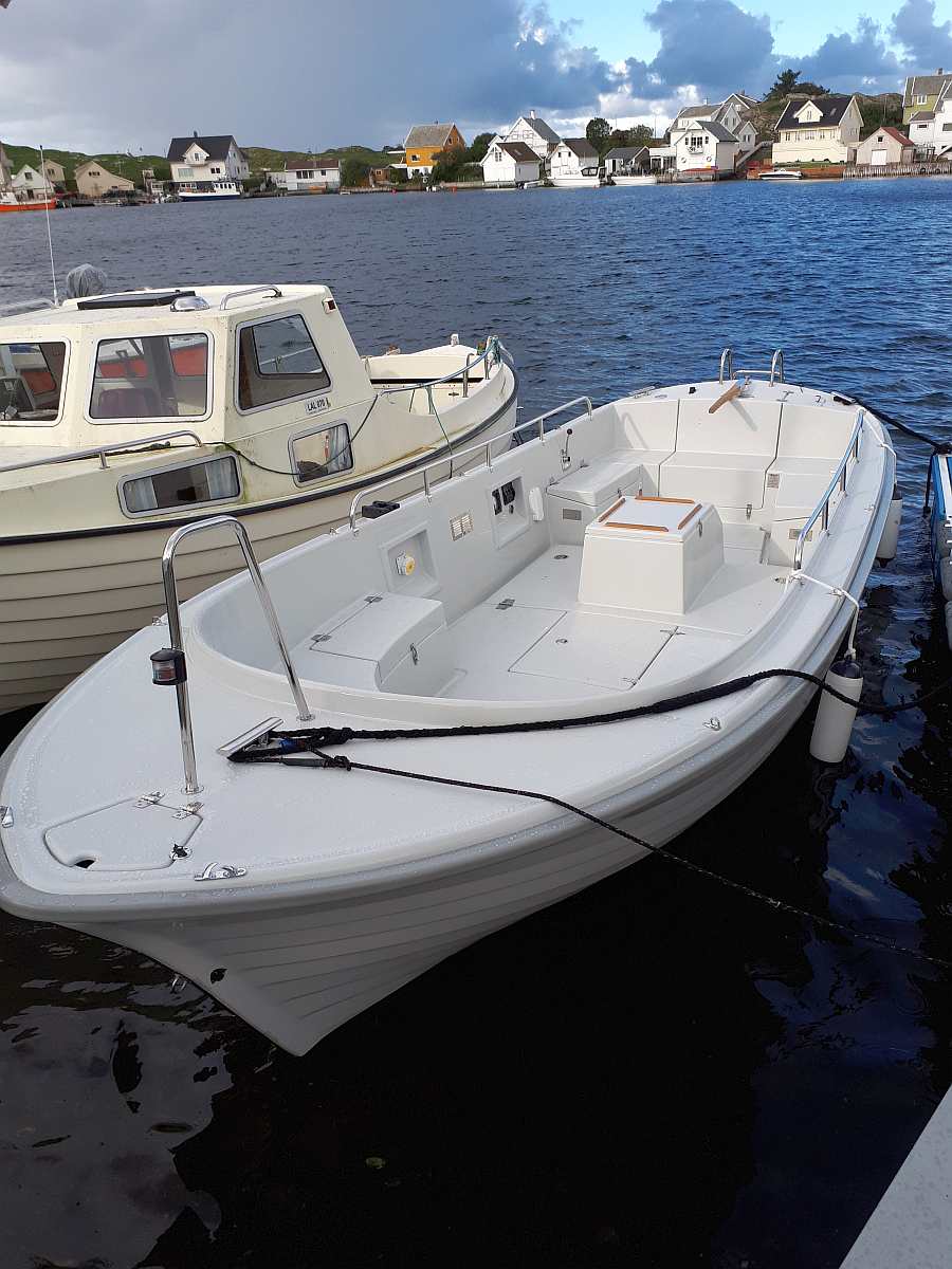 Auf dem Skager Dieselboot haben Sie viel Platz Auf dem Skager Dieselboot haben Sie viel Platz