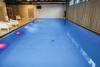Pool im Nebengebäude