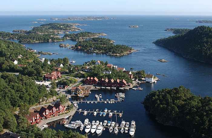 Die Anlage Trysnes Marina liegt in der Region Sørlandet in Südnorwegen.