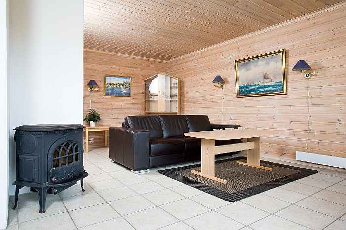 Die Wohnzimmer der Anlage sind gemütlich eingerichtet.