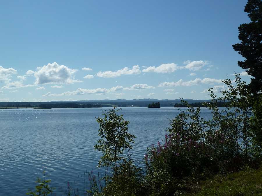 Blick auf den nördlichen Teil des Sees Einafjorden