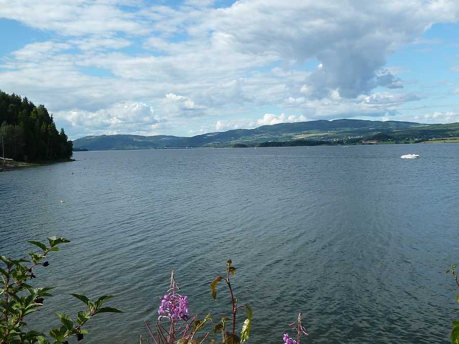 Blick über den See Mjøsa