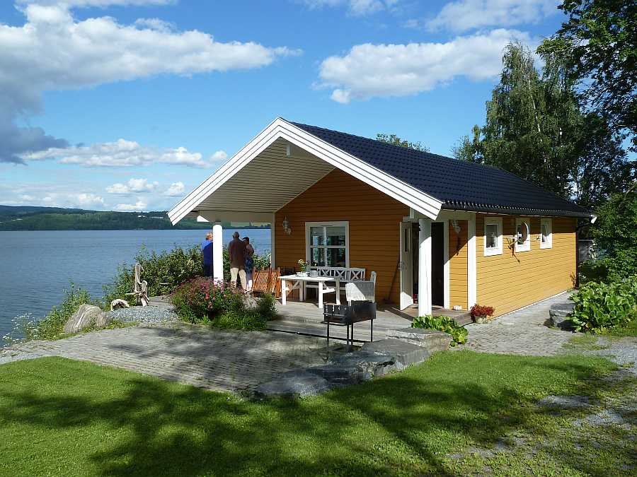 Haus Mjøsro am Ufer des Sees Mjøsa