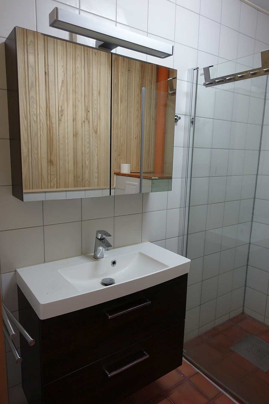 Der Waschtisch in diesem Bad