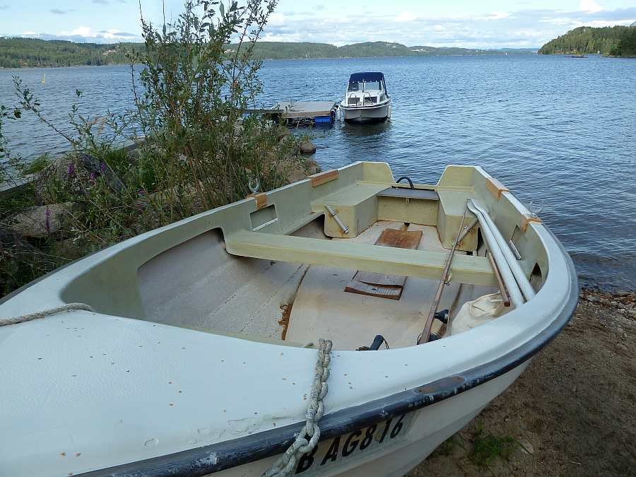 Das Angelboot ist sehr geräumig