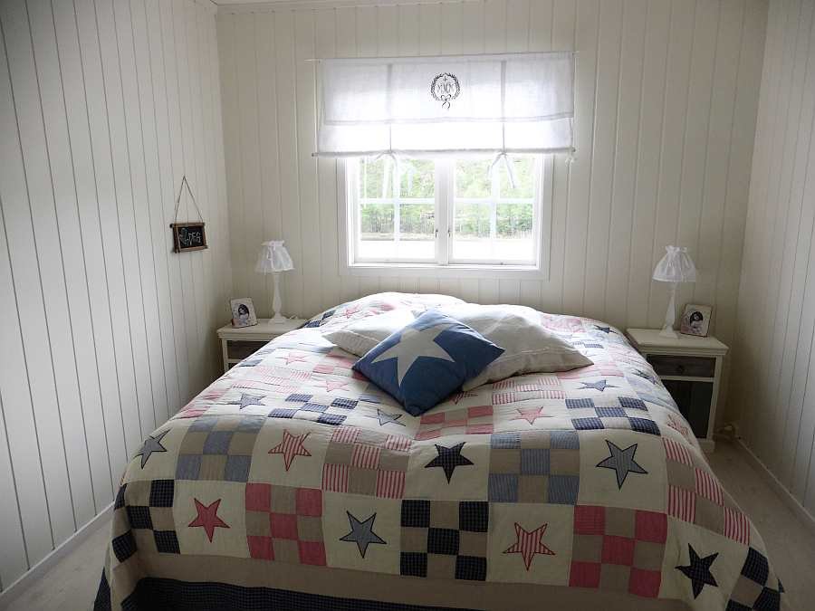 Das Schlafzimmer mit einen Doppelbett