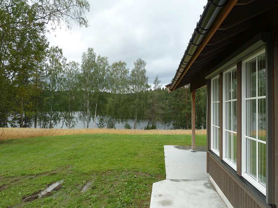 Die Lage des Hauses zum eigenen Seeufer - nur ca. 60 Meter entfernt