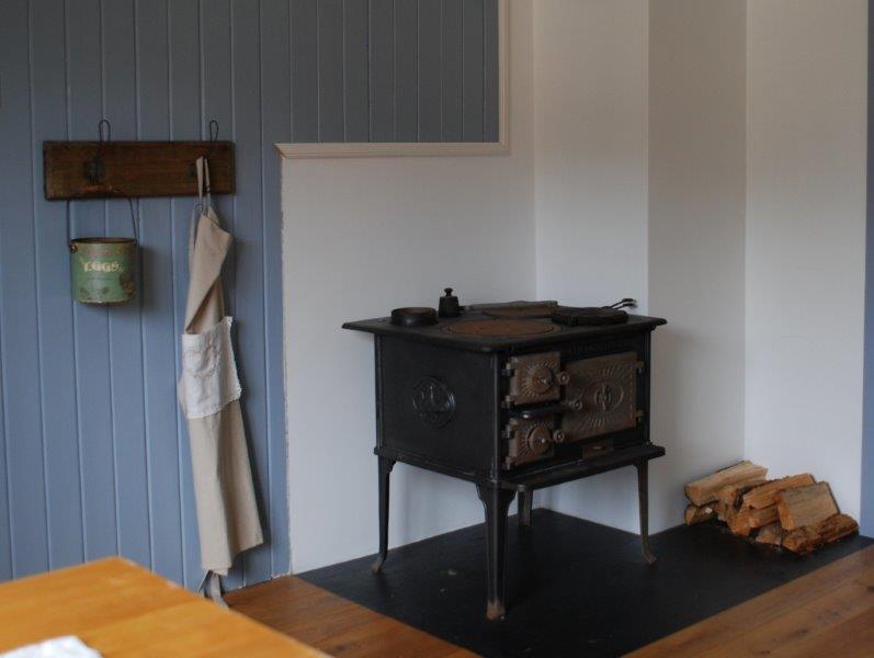 Holzofen in der Küche