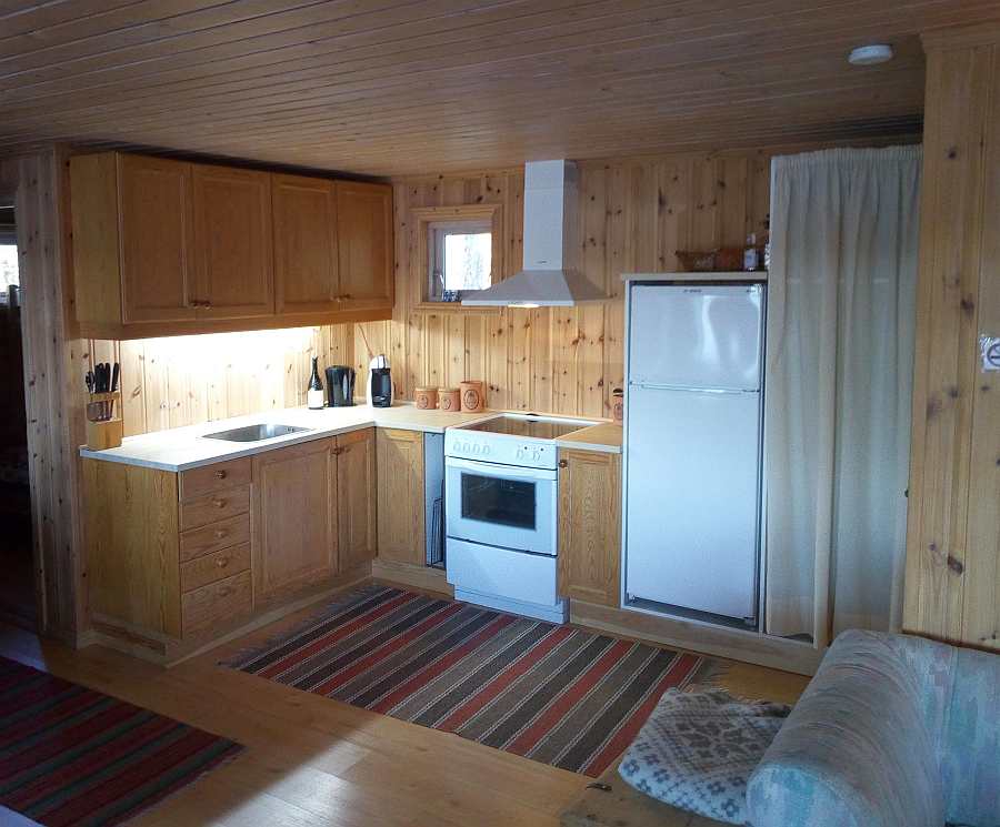 Die offene Studioküche des Ferienhauses ist komplett eingerichtet Die offene Studioküche des Ferienhauses ist komplett eingerichtet