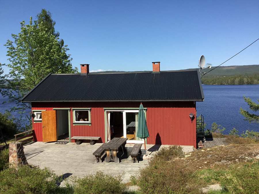 10 Meter bis zum Wasser - besser kann ein Haus nicht liegen