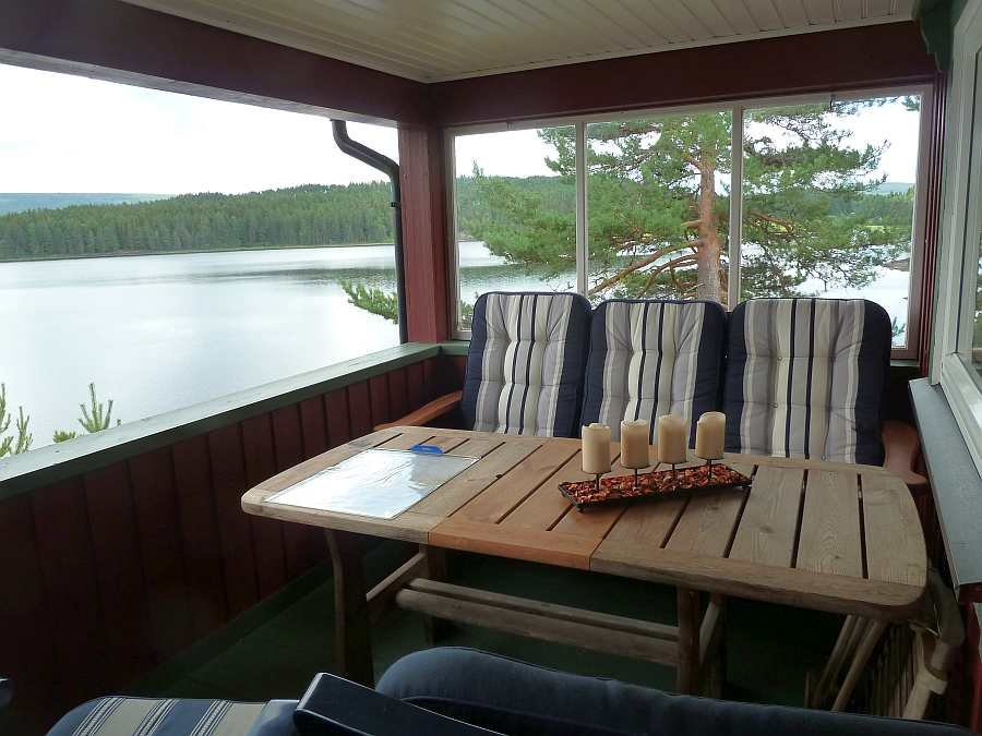 Hier lässt es sich gemütlich sitzen - Tipp: Frühstücken Sie hier... Herrlich!