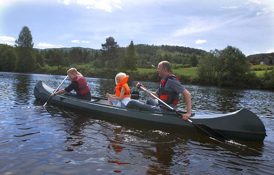 Ebenfalls im Hauspreis bereits enthalten - ein Kanu (Abb. ähnlich)