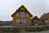 Seehaus Knut liegt direkt am Sund >Leiasundet< - vor dem Haus befindet sich die Terrasse direkt am Wasser
