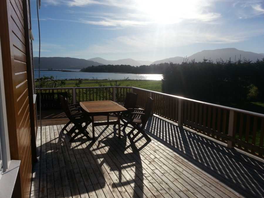 Hier die Terrasse - inklusive Traum- Ausblick