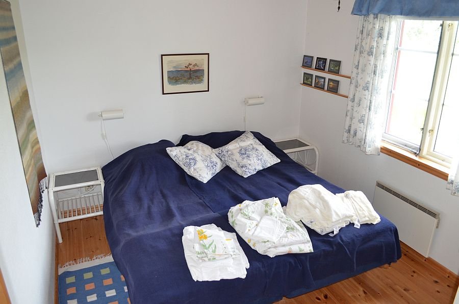 Das erste Schlafzimmer.